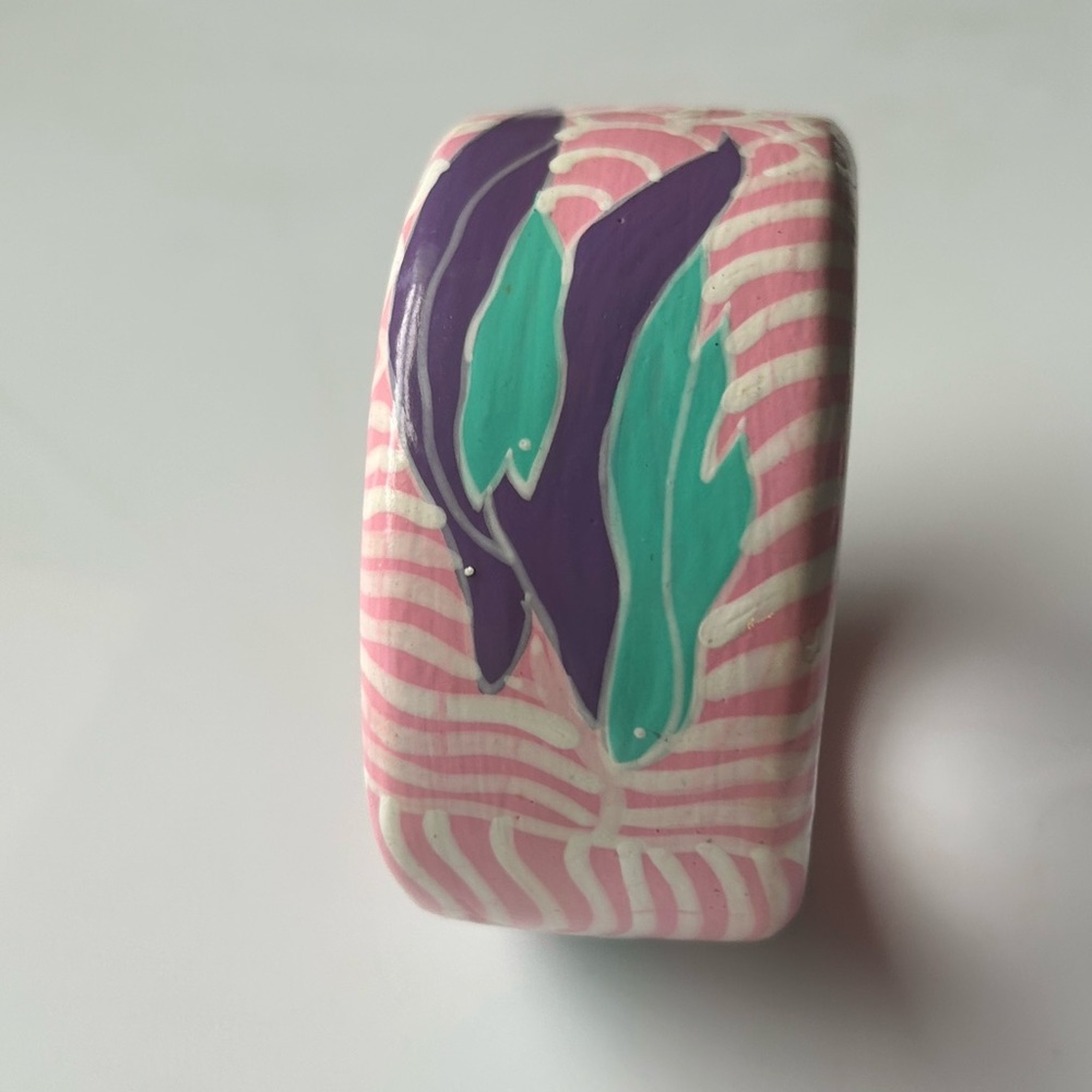 Vintage Hand Painted Wood Bangle Bracelet Pink Blue Abstract Botanical Chunky - Picture 3 of 12